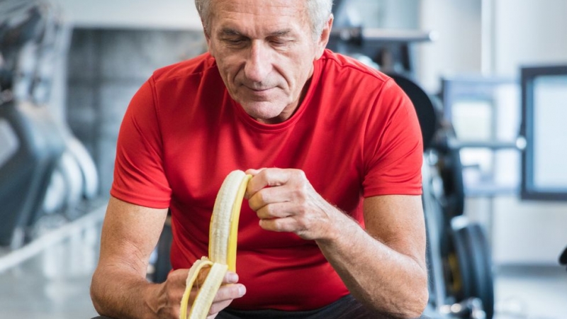 Stridiile și bananele ajută bărbaţii să fie mai energici