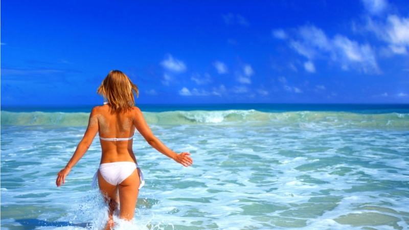 summer-vacations-for-girls-1366x768