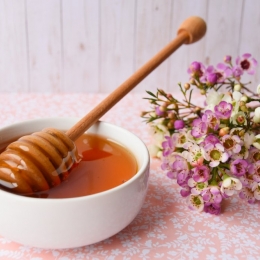 Mierea de Manuka are proprietăţi anti-inflamatorii şi antivirale, dar şi efect antioxidant