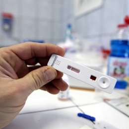 Angajaţii Primăriei, testaţi pentru hepatită şi HIV