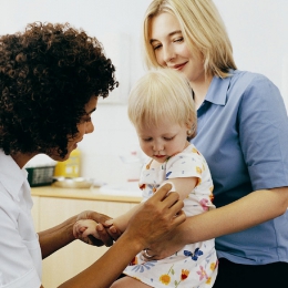 Ce standarde trebuie să respecte vaccinurile pentru copii