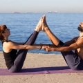 Orice postură specifică practicii yoga vă crește flexibilitatea